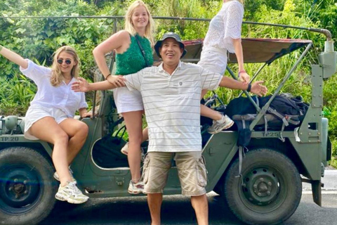 Ontdek Son Tra: legendarische jeeptour in het spoor van het Amerikaanse legerOntdek Son Tra: een avontuurlijke tour in een legendarische jeep van het Amerikaanse leger