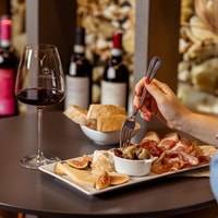 Florence, Orcia Valley, Montalcino et Pieza avec déjeuner et vin - Housity