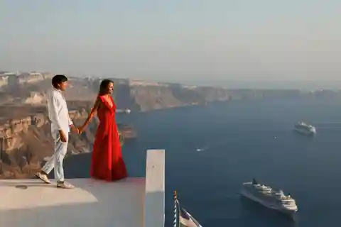 Santorin : Séance photo au coucher du soleil avec un photographe personnel