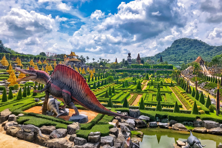 Private Nong Nooch Garden Tour: Lunch, shows & Dinosaurs