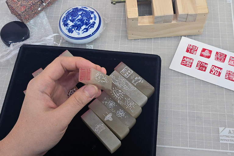 Seoul: Hand-Engraved Stone Seal Workshop in Korean Alphabet