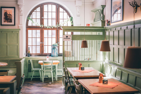 Brewery tour at Paulaner Bräuhaus Munich with beer tasting & snacks