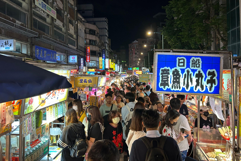 From Taipei: Water Activities Day Tour with Night Market
