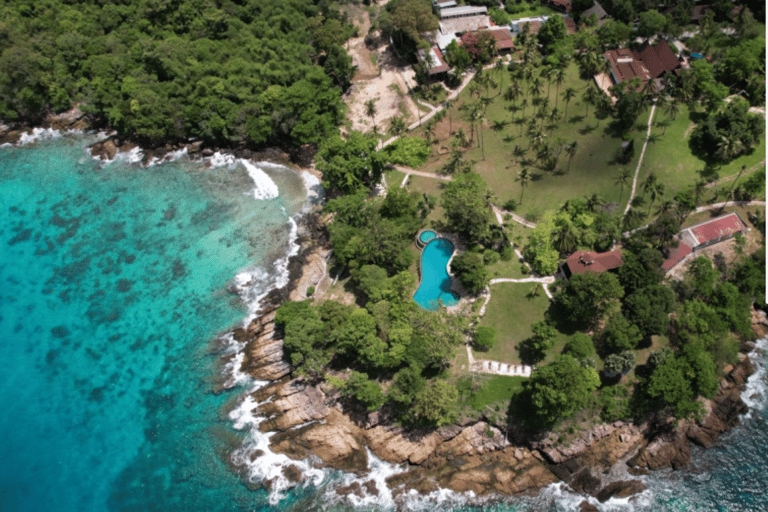 Phuket : excursion en hors-bord aux îles Racha et Coral avec déjeunerOption de lieu de rendez-vous