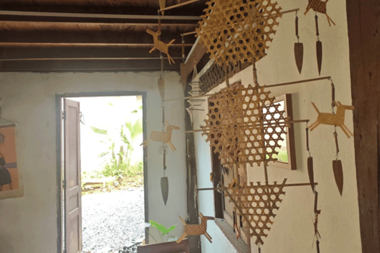 Luang Prabang: Xieng Man Village Walk Half-Day Tour