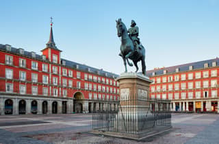 Historisches Madrid auf Französisch (in kleiner Gruppe)