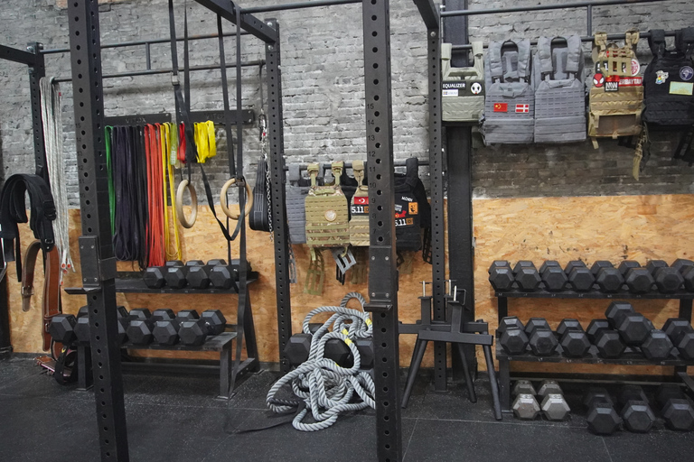 Shanghai Fitness & Culture Tour with Gym, Jade Buddha Temple