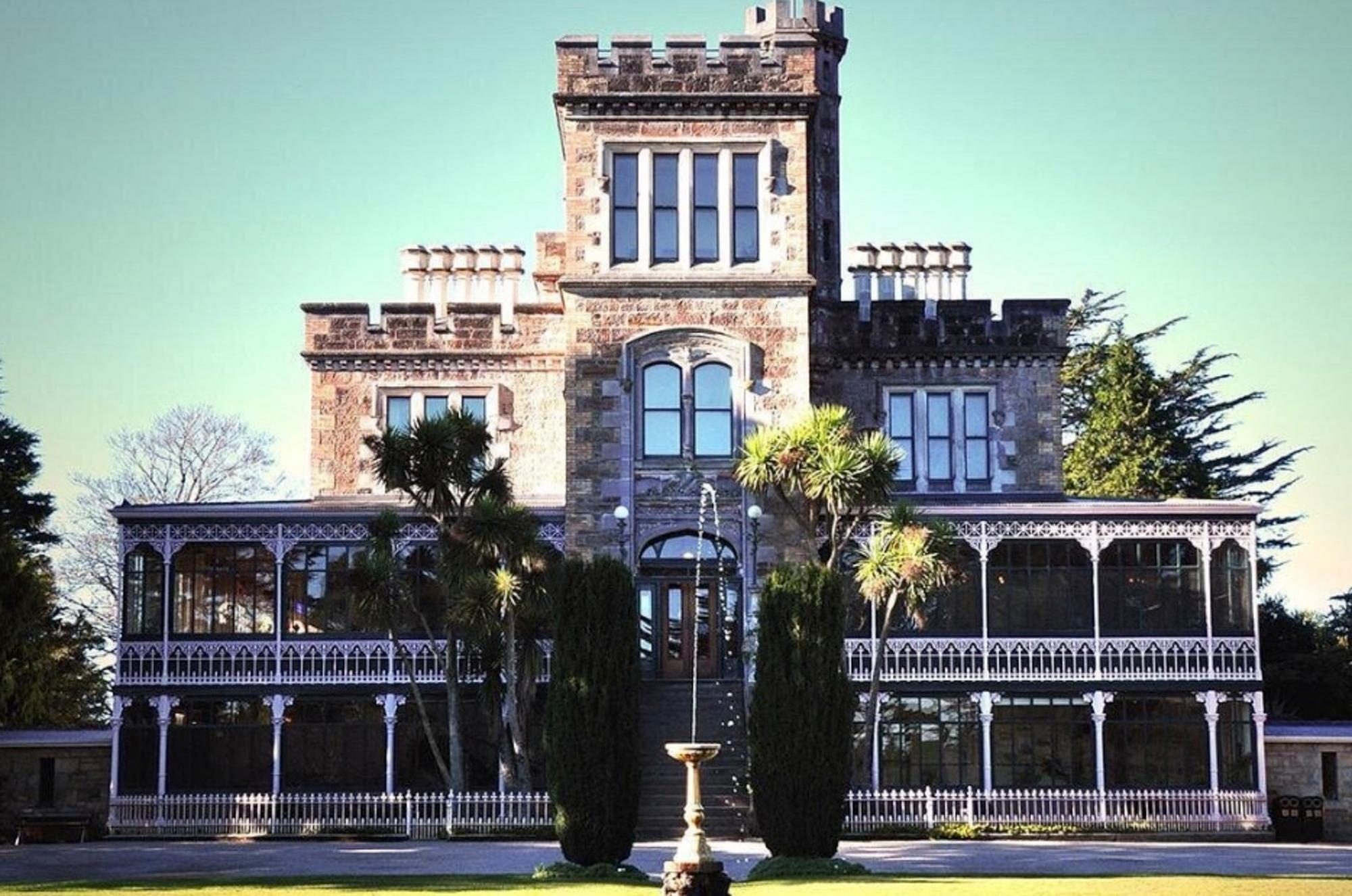 Ab Dunedin: Geführter Landausflug mit Besichtigung von Larnach Castle
