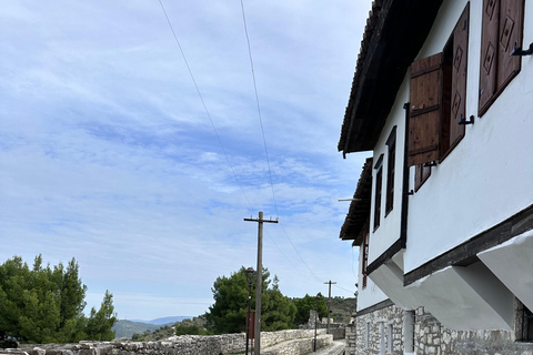 Vlora/Rradhime/Orikum: Berat Castle and Old City Sunset Tour From Vlora: Berat Castle & OldCity Sunset Tour