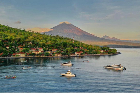 Bali : Aventure de plongée en apnée sur les plages d'Amed, de Jemeluk et de LipahExcursion de plongée en apnée avec point de rencontre dans la baie de Jemeluk