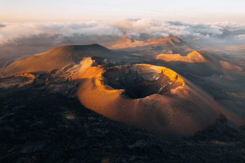 Lanzarote: Timanfaya, El Golfo, and Los Hervideros Tour