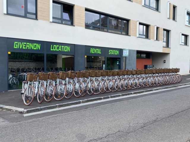 Visit Rental Station - Electric Bike in Giverny, France