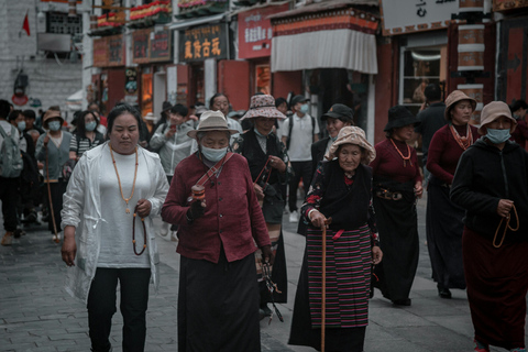 Shanghai: 10-Day Tibet Train Tour with Everest Base Camp