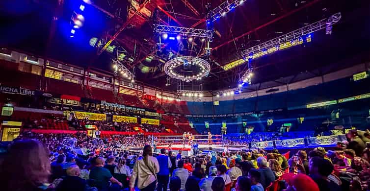 Mexico City: Lucha Libre Show, Walking Tour & Tequila photo 3