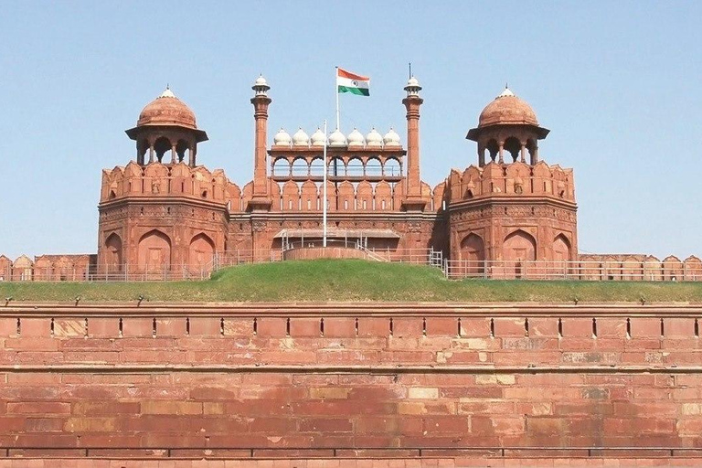 6-Day Golden Triangle Tour with Pushkar & Udaipur 6-Day Private Tour with 5*Hotels