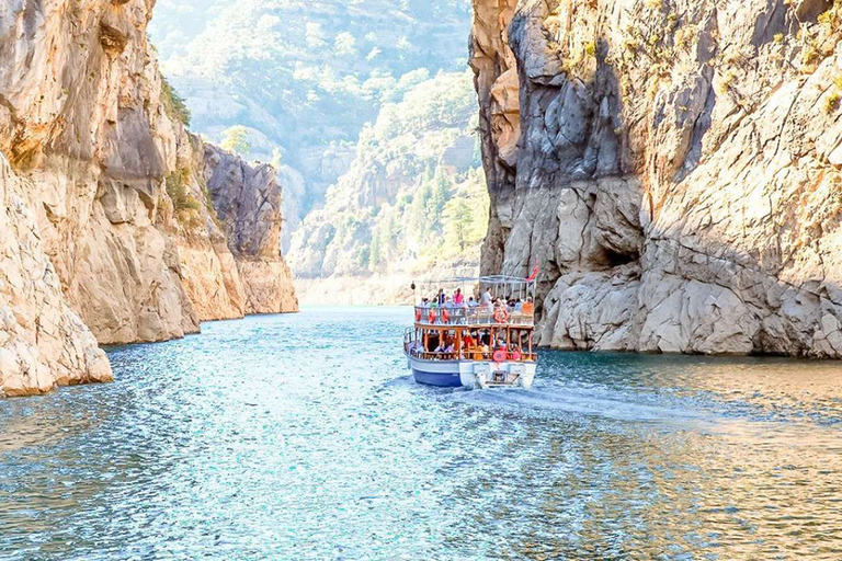 Lado: Tour en barco por el Cañón Verde con Viaje a la Naturaleza con