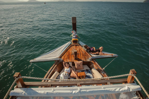 Krabi: Passeio de barco de luxo de 7 ilhas com mergulho com snorkel