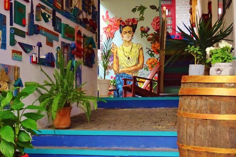 Authentic and secret Tbilisi – Private tour (price for 1 to 3 people)