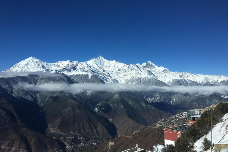 Shangri-La: trekking delle montagne innevate di Meili e del villaggio di Yubeng