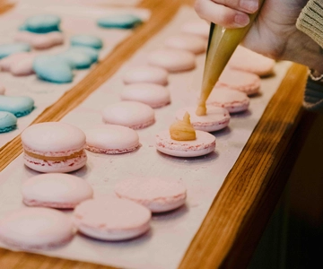 Paris: French Macaron Culinary Class with a Chef