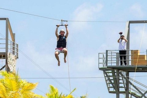 Punta Cana: Jet Ski &amp; Aqua Splash AdventurePunta Cana: avventura in moto d&#039;acqua e acquascivoli