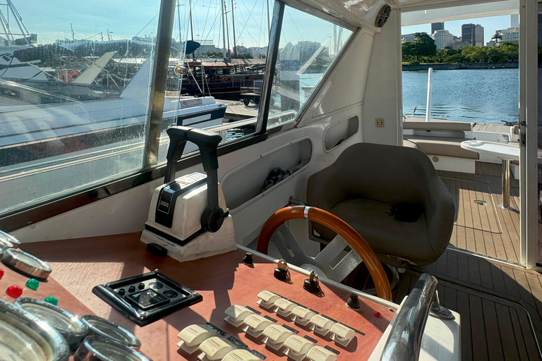 Private speedboat tour in Rio de Janeiro 4 hour Private speedboat tour in Rio de Janeiro
