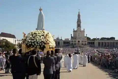 Porto: Tour particular completo ao Santuário de Fátima