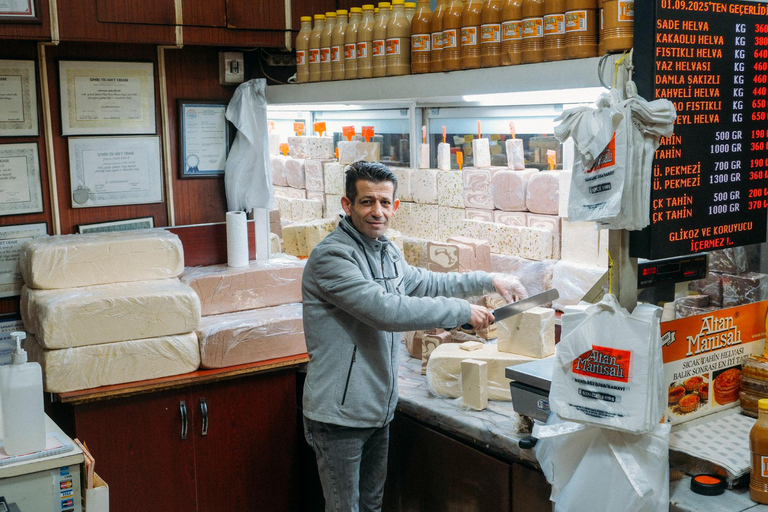 Izmir: Culinary Backstreets - Only in Izmir Food Tour