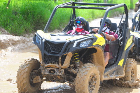 Punta Cana: Aventura en quad + Baño en cueva acuática + Visita al puebloPunta Cana: Solo ATV Buggy (1 Persona por Vehículo)