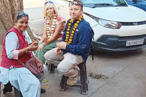 Geführte morgendliche E-Rikscha-Fahrt mit Lebensmittelverkostung