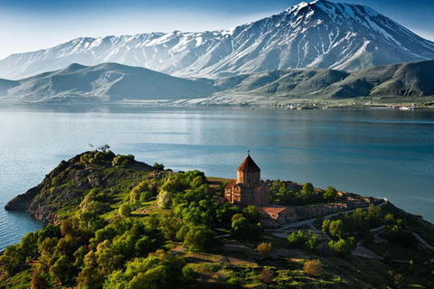 Day Trip from Tbilisi to Armenia: Sevan Dilijan and Yerevan