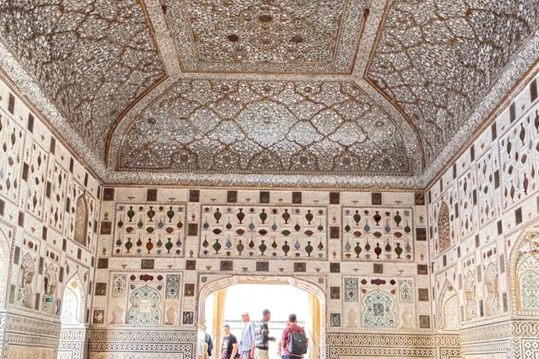 2-Day Jaipur Heritage Tour with Samode Palace & Village Private Jaipur & Samode Tour (Car + Guide + Samade Entry)
