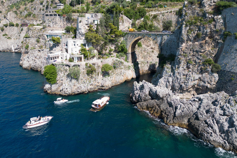 From Positano: Day Trip to Amalfi Coast - Group Tour by Boat