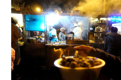 基多晚间之旅：殖民地灯光和当地生活