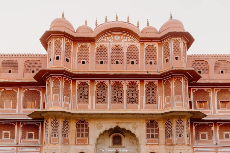 3-tägige private Tour durch das Goldene Dreieck: Delhi, Agra und JaipurPrivater AC-Wagen mit 5-Sterne-Hotelaufenthalt