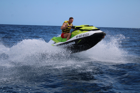 Vanuit Puerto Colon : 1 uur adrenaline JetSki tour1 Uur, voor 1 persoon