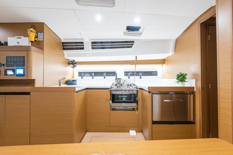 Luxury Sailing Cruise in Agios Nikolaos: Half-Day & Full-Day Shared Yacht Excursions