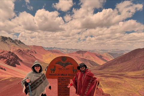 Rainbow Mountain and Red Valley Full-Day Tour with Guide