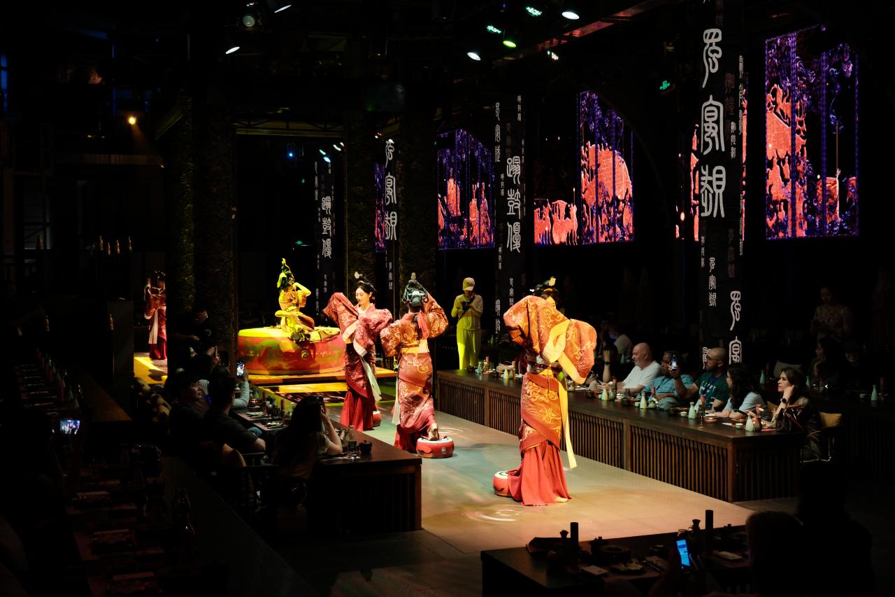 Chengdu: Königliche Kultur-Dinner-Show – SHUYANFU