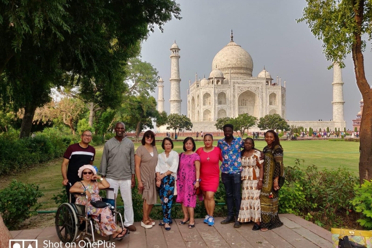 Privater Taj Mahal & Agra Tagesausflug von Delhi mit dem AutoNur private Reiseleiter