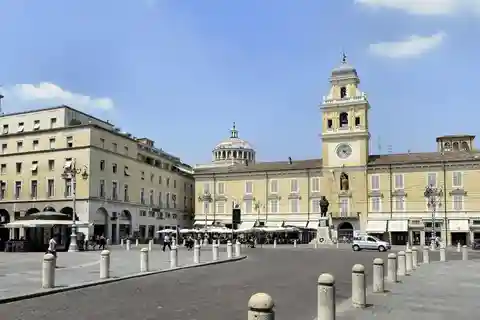 Parma private guided city tour