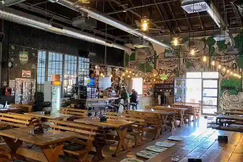 Belgrado: tour guidato e degustazione di birra nel birrificio Dogma