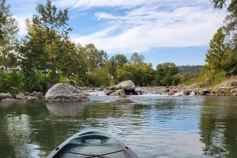 Aventura diurna en kayak de una hora para una sola persona