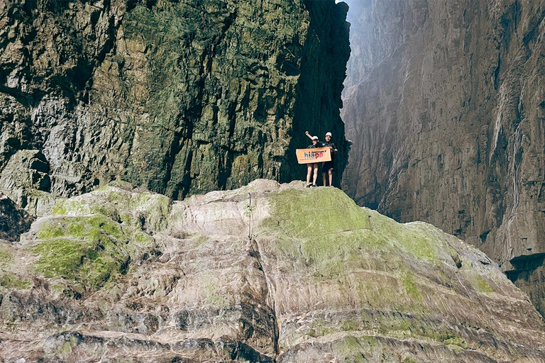 San Cristobal: Arch of Time Tour for 2 days Kayak to the Arch of Time