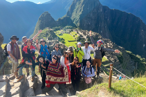 CUSCO: Full Day All Included Private Machu Picchu Experience