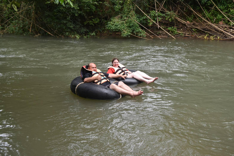 Demi-journée de quad et de tubing dans le cadre de l&#039;aventure Khaolak