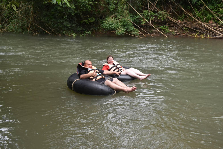 Meio dia de aventura em Khaolak com quadriciclo e tubulação