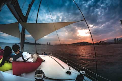 Busan by Night: Yacht, Food & Night Views - Image 3