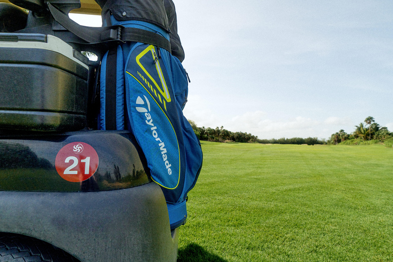 Juega en el campo de golf Riviera Cancún