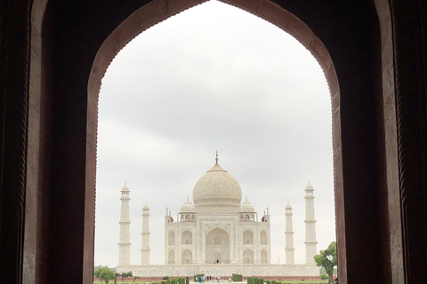 From Delhi: Agra Day Trip with Taj Mahal and Agra FortAC Car and Tour Guide Service Only